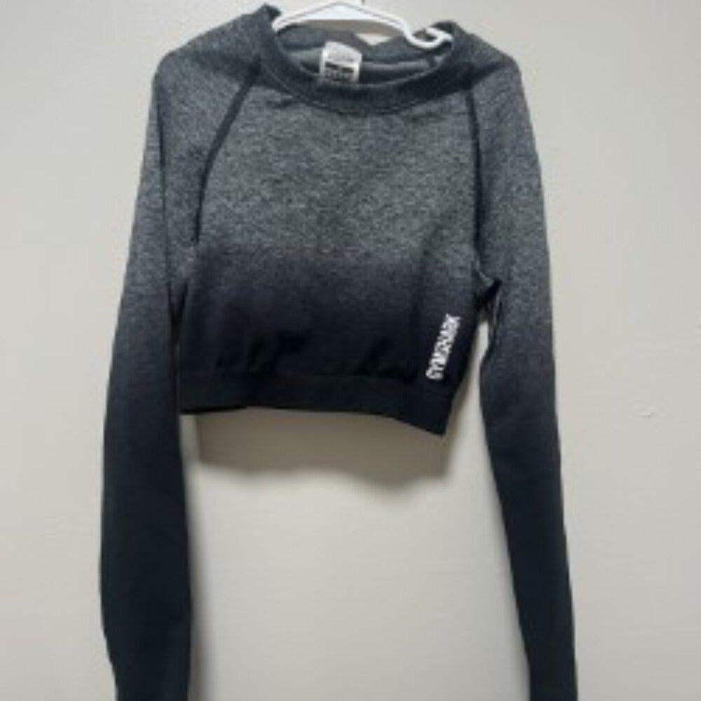 Gymshark Pullover Women XS Black Gray Long Sleeve Crop Top Seamless Athletic